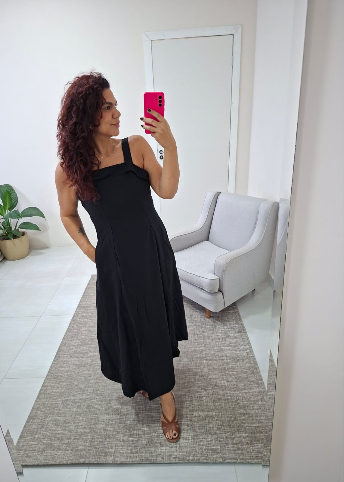 Vestido Midi Preto Évora